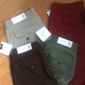 4 pairs for the price if one of pants / cargo.